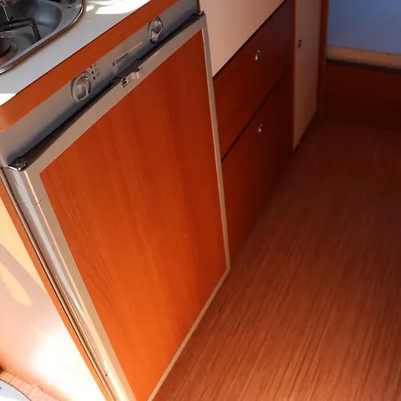 Campsite Rent Camper Motorhome, Alquiler Autocaravana Santa Cruz de Tenerife